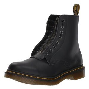 Women’s Dr Martens Sinclair, no platform. NWOT